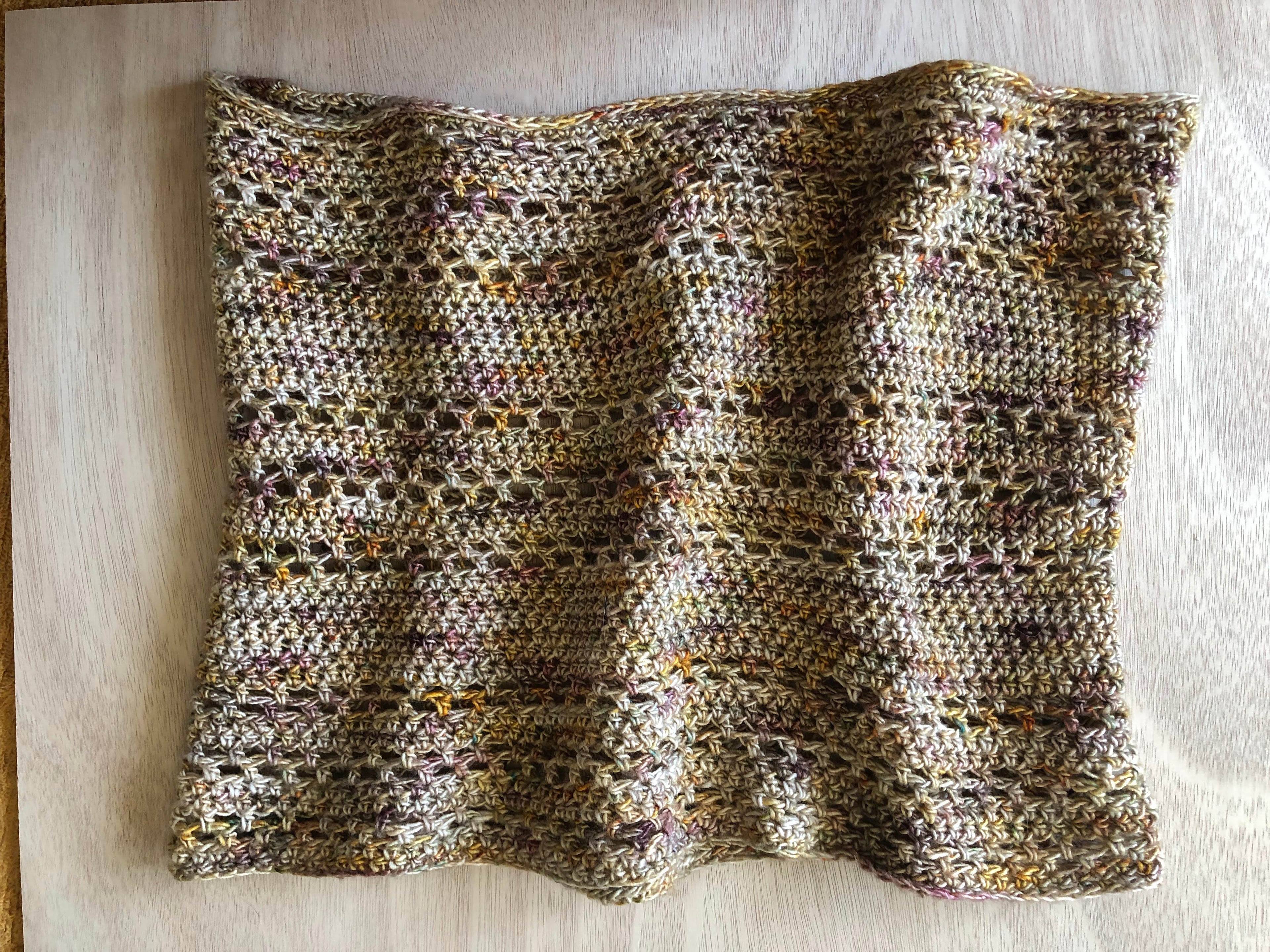 Eremita Crochet Cowl Pattern